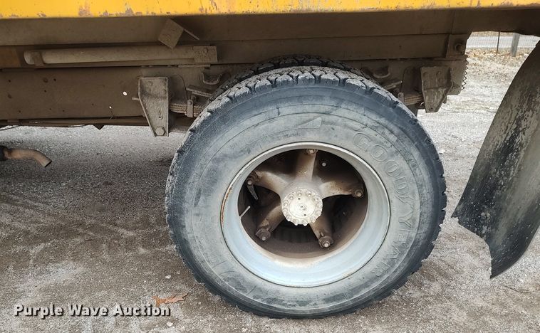 image for item DO3781 1978 Chevrolet C65  dump truck