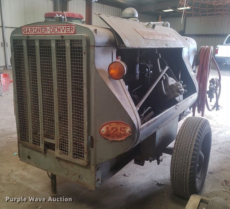 image for item DO3782 Gardner Denver WH-125-GB  air compressor