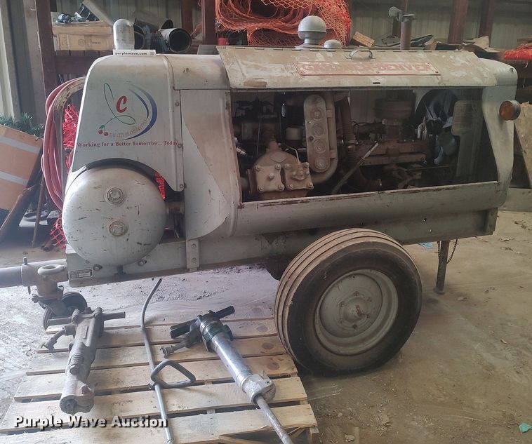 image for item DO3782 Gardner Denver WH-125-GB  air compressor