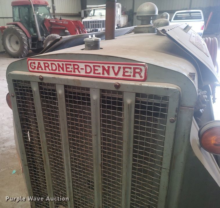 image for item DO3782 Gardner Denver WH-125-GB  air compressor