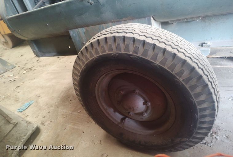 image for item DO3782 Gardner Denver WH-125-GB  air compressor