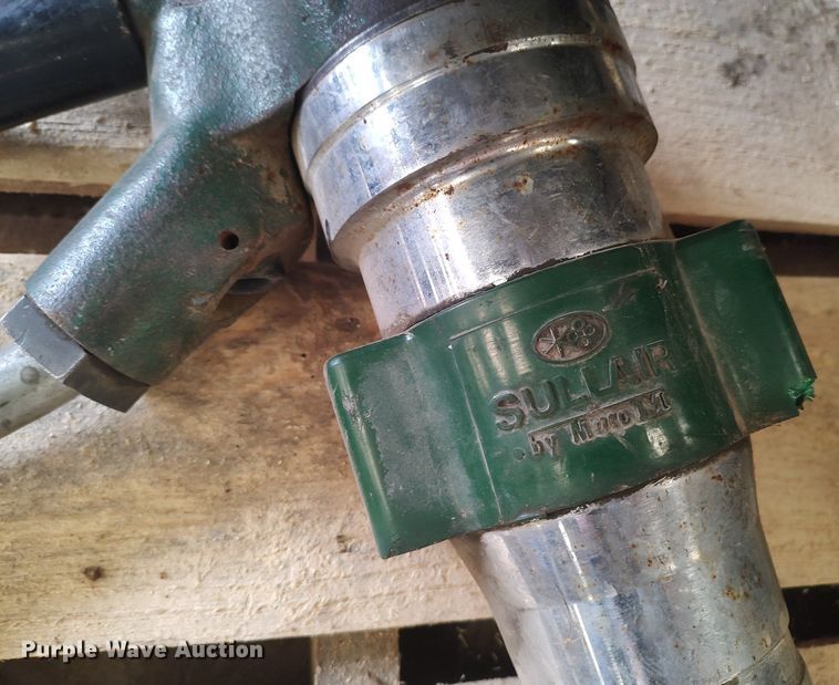 image for item DO3782 Gardner Denver WH-125-GB  air compressor