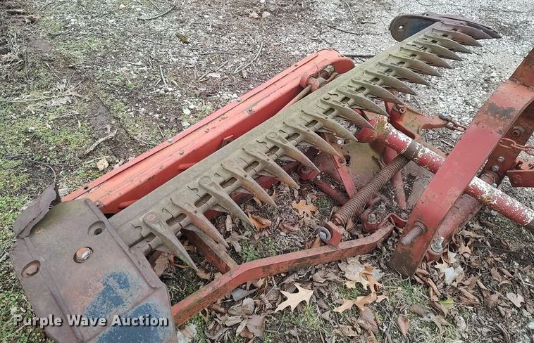 image for item DO3783 International 1300  sickle mower