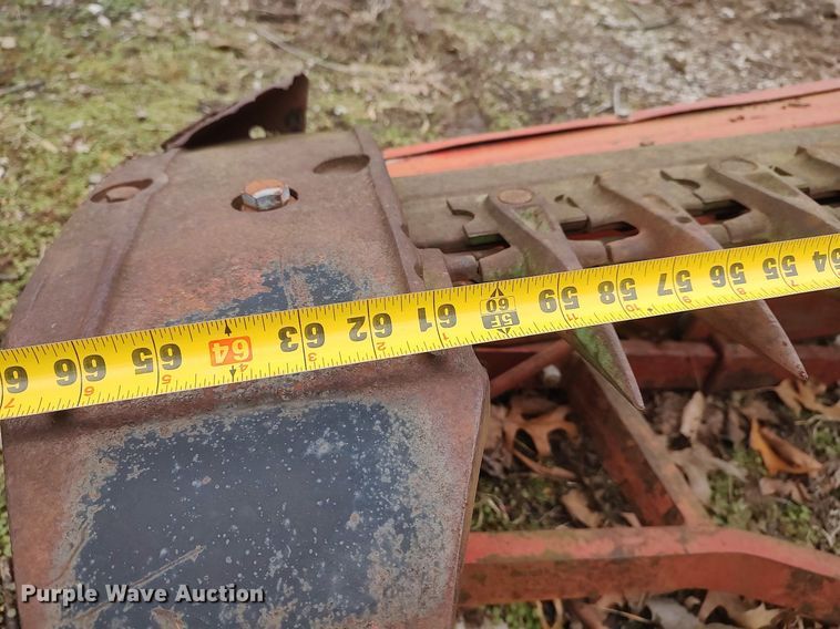 image for item DO3783 International 1300  sickle mower