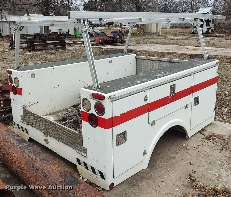 image for item DO3787 Utility bed