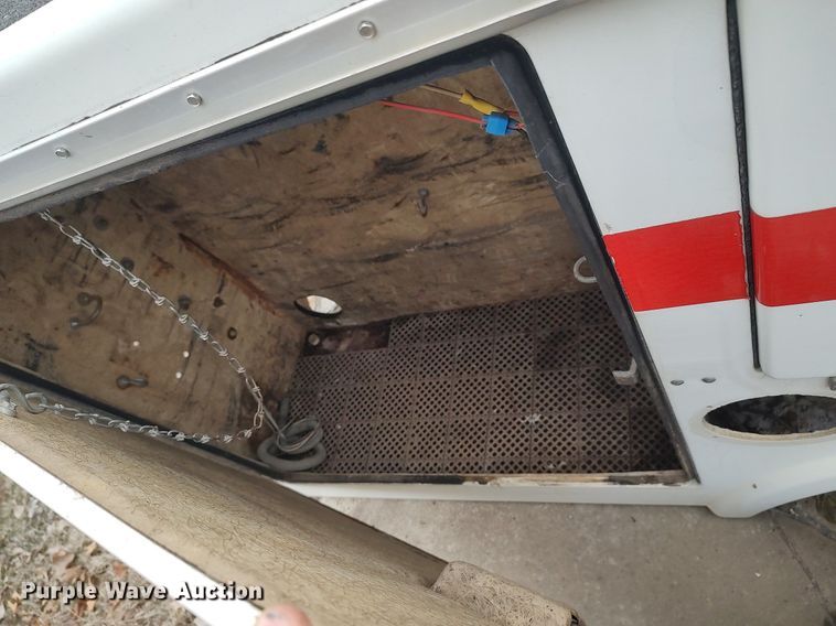 image for item DO3787 Utility bed