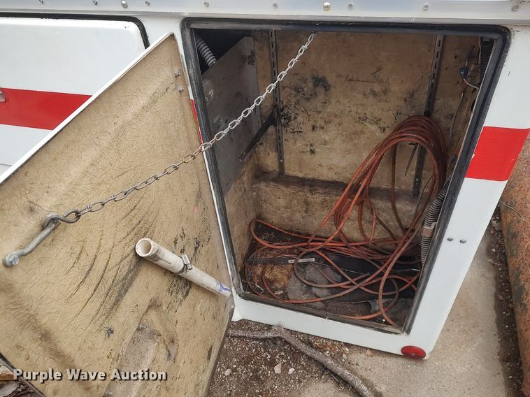 image for item DO3787 Utility bed