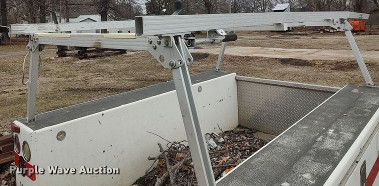 image for item DO3787 Utility bed