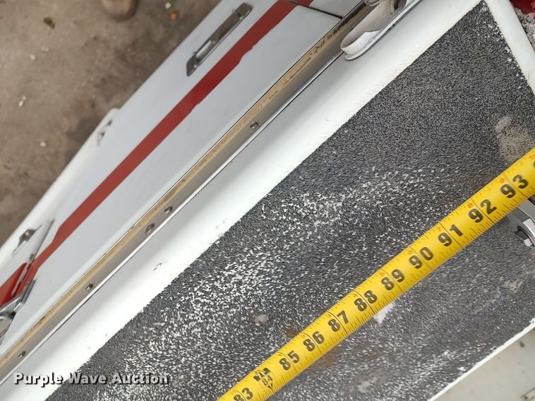 image for item DO3787 Utility bed