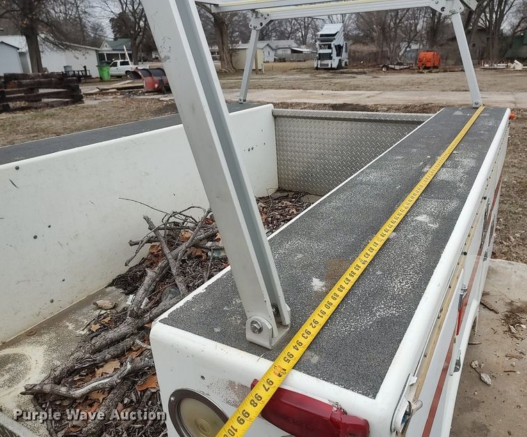 image for item DO3787 Utility bed