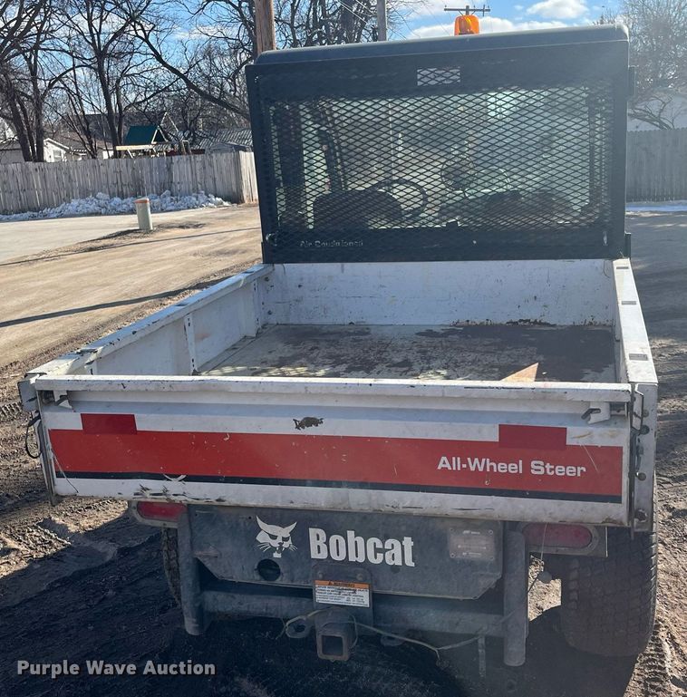image for item DQ4031 Bobcat 5600  utility vehicle