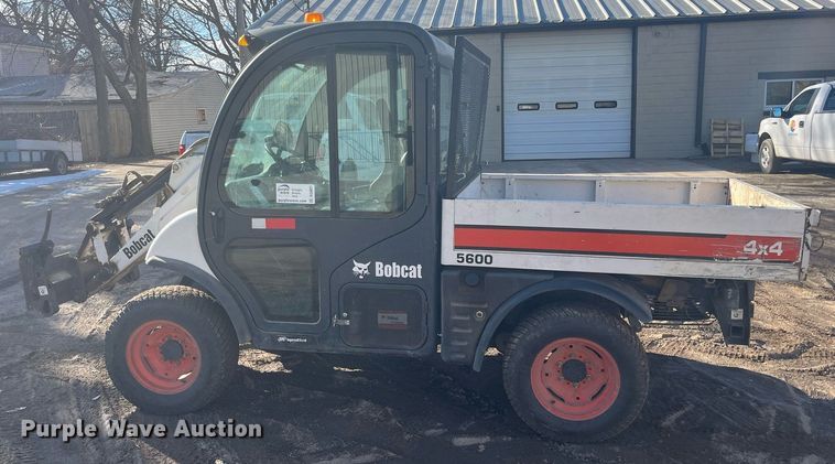 image for item DQ4031 Bobcat 5600  utility vehicle