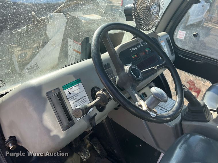 image for item DQ4031 Bobcat 5600  utility vehicle