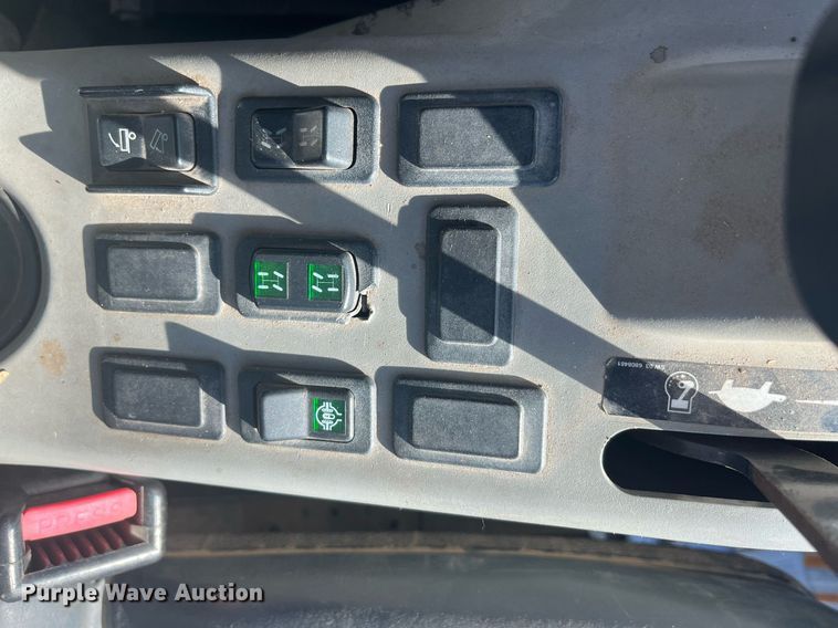 image for item DQ4031 Bobcat 5600  utility vehicle