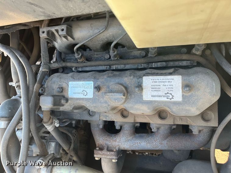 image for item DQ4031 Bobcat 5600  utility vehicle