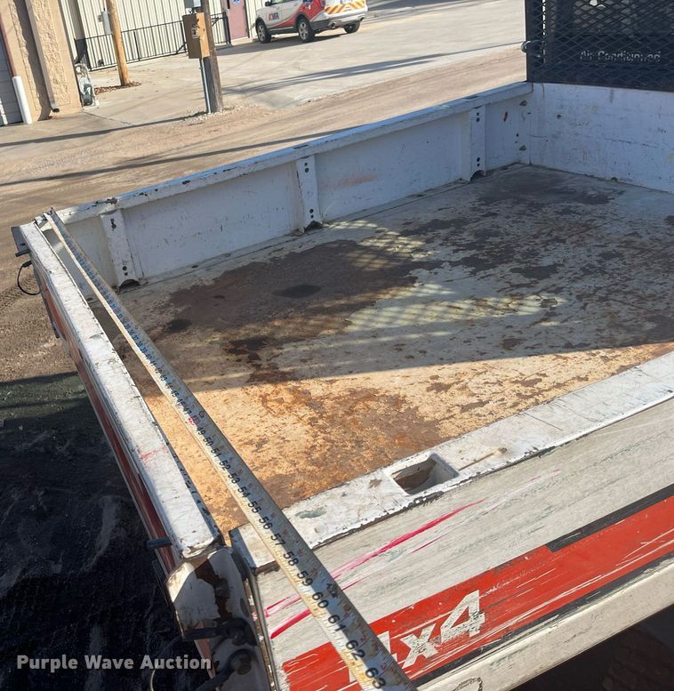 image for item DQ4031 Bobcat 5600  utility vehicle