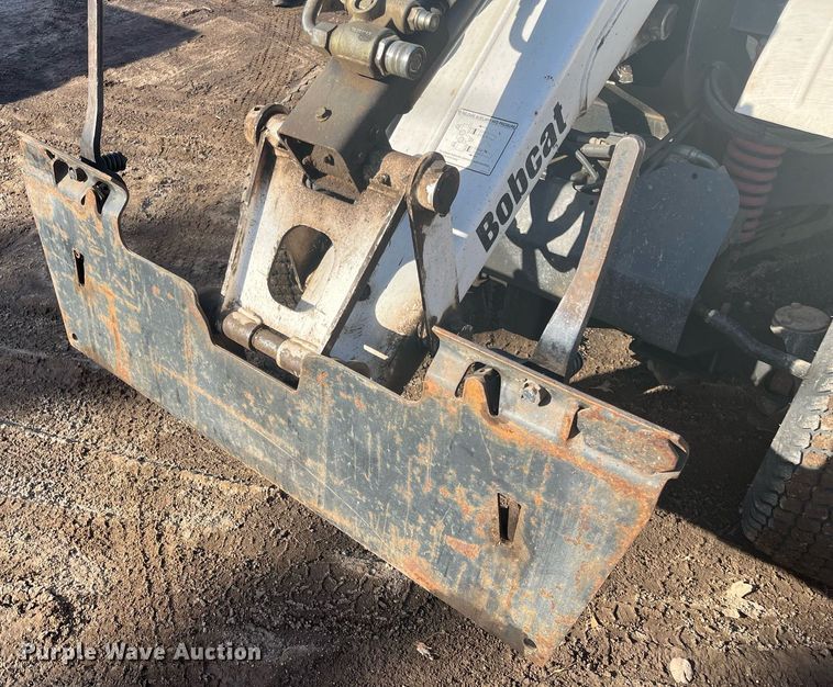 image for item DQ4031 Bobcat 5600  utility vehicle