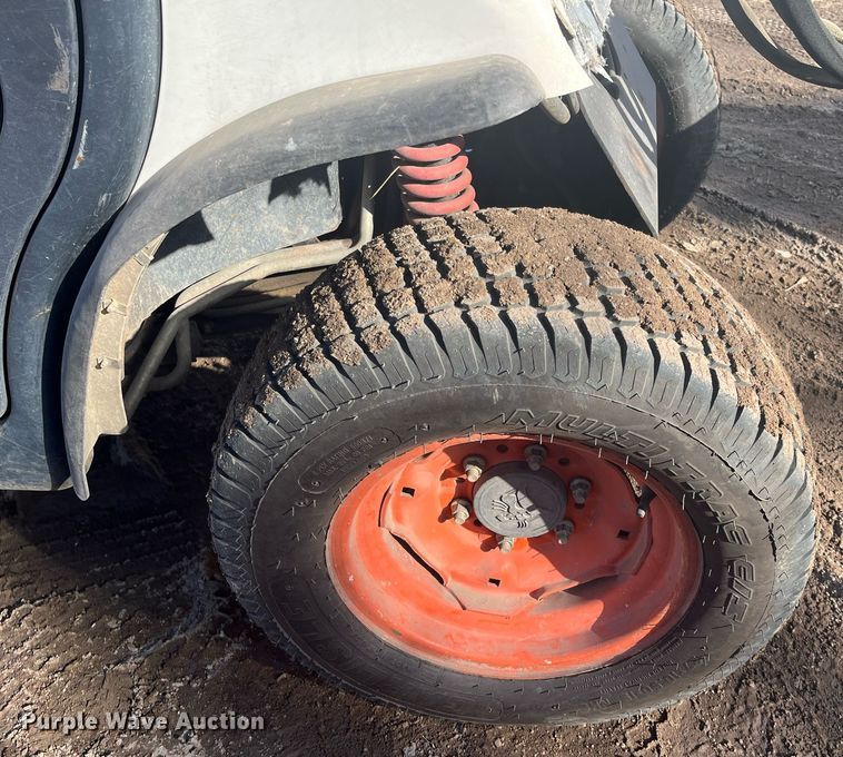 image for item DQ4031 Bobcat 5600  utility vehicle