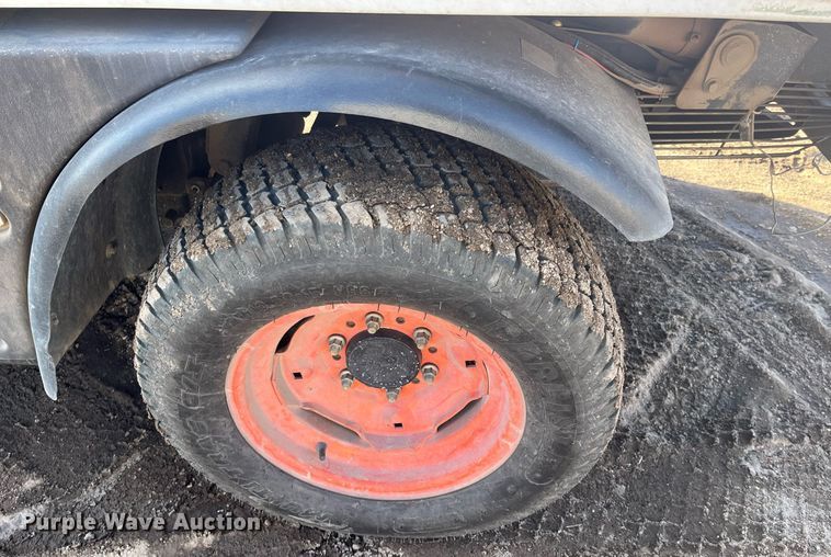 image for item DQ4031 Bobcat 5600  utility vehicle