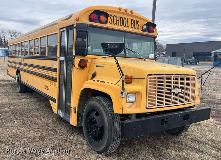image for item DQ4032 1998 Blue Bird B7  school bus