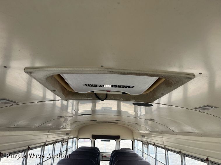 image for item DQ4032 1998 Blue Bird B7  school bus