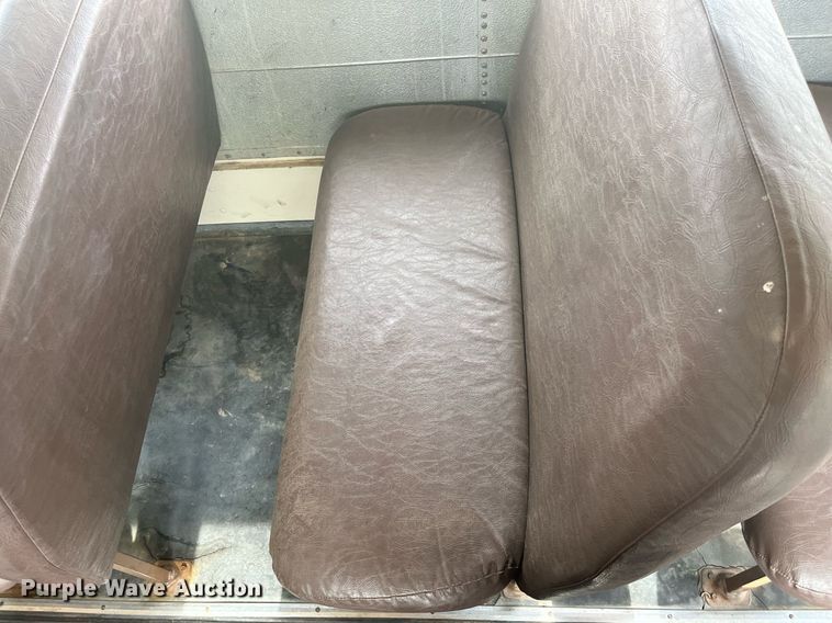 image for item DQ4032 1998 Blue Bird B7  school bus