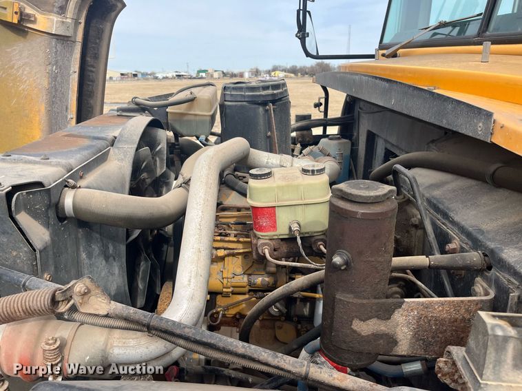 image for item DQ4032 1998 Blue Bird B7  school bus