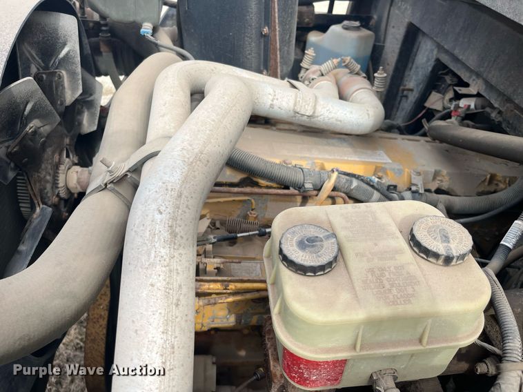 image for item DQ4032 1998 Blue Bird B7  school bus