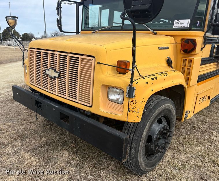 image for item DQ4032 1998 Blue Bird B7  school bus