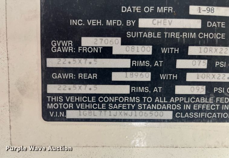 image for item DQ4032 1998 Blue Bird B7  school bus