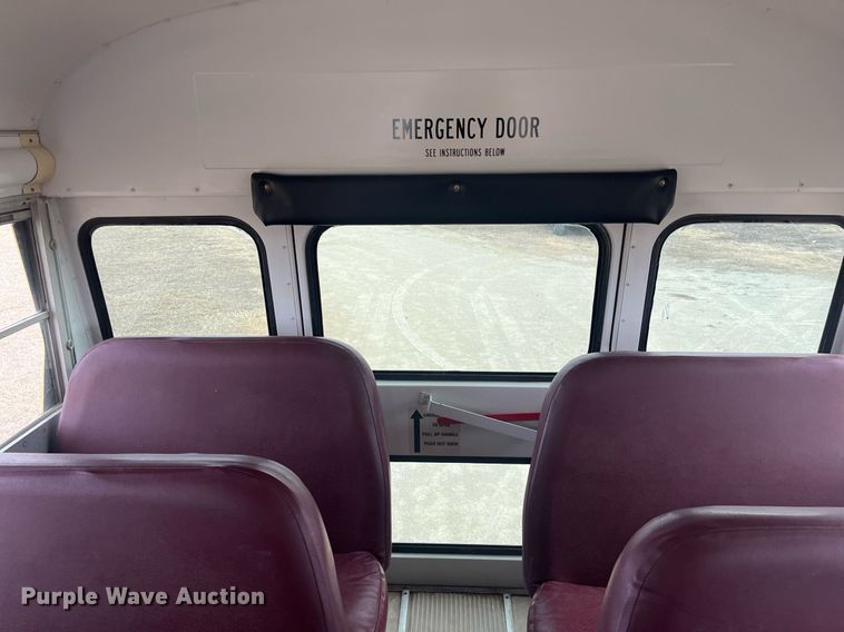 image for item DQ4033 2004 Blue Bird 3800  school bus