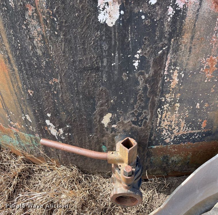 image for item DQ4039 (5) tanks