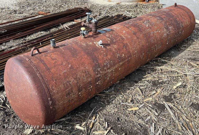 image for item DQ4039 (5) tanks