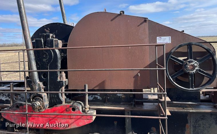 image for item DQ4046 Parkersburg C114SK  oilfield pump jack