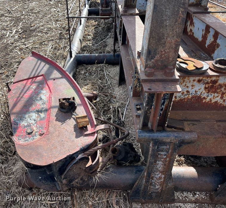 image for item DQ4046 Parkersburg C114SK  oilfield pump jack