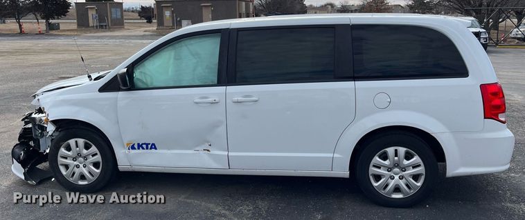 image for item DQ4052 2018 Dodge Grand Caravan  van