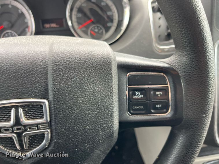 image for item DQ4052 2018 Dodge Grand Caravan  van