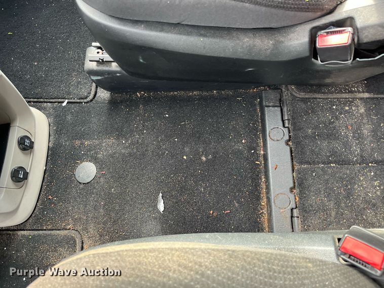 image for item DQ4052 2018 Dodge Grand Caravan  van