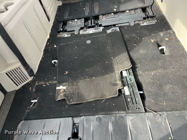 image for item DQ4052 2018 Dodge Grand Caravan  van