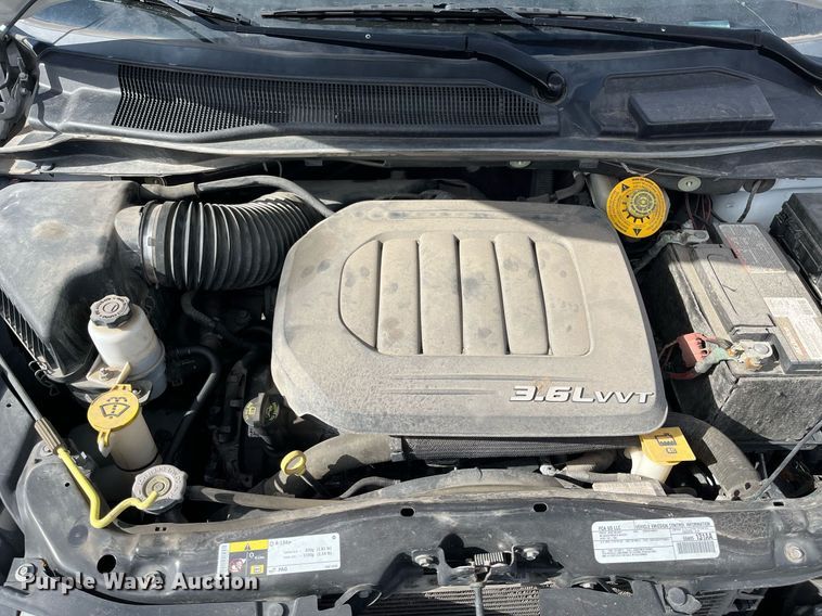 image for item DQ4052 2018 Dodge Grand Caravan  van