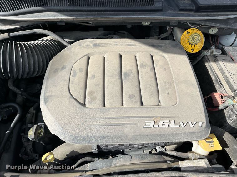 image for item DQ4052 2018 Dodge Grand Caravan  van