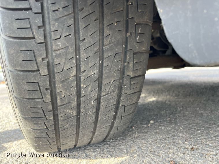 image for item DQ4052 2018 Dodge Grand Caravan  van