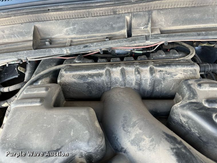 image for item DQ4055 2016 Ford F250 Super Duty  pickup truck cab and chassis