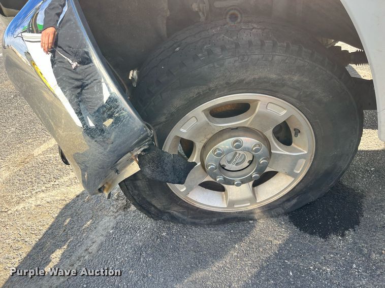 image for item DQ4055 2016 Ford F250 Super Duty  pickup truck cab and chassis