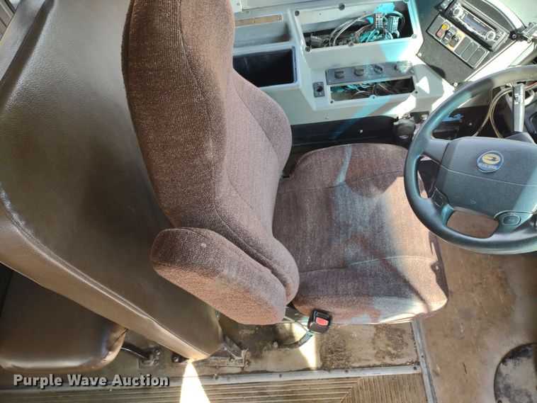 image for item DR8170 2008 Blue Bird Vision  school bus