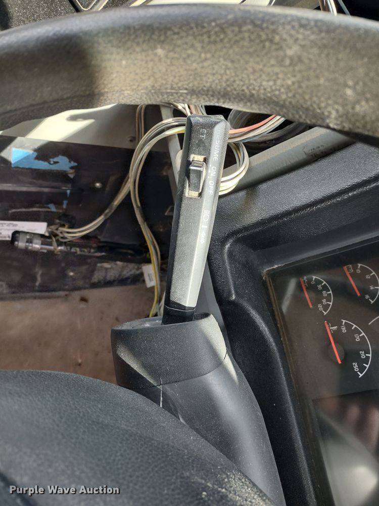 image for item DR8170 2008 Blue Bird Vision  school bus