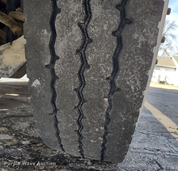 image for item DR8170 2008 Blue Bird Vision  school bus