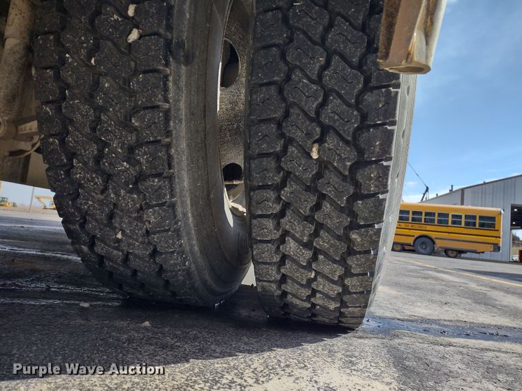 image for item DR8170 2008 Blue Bird Vision  school bus