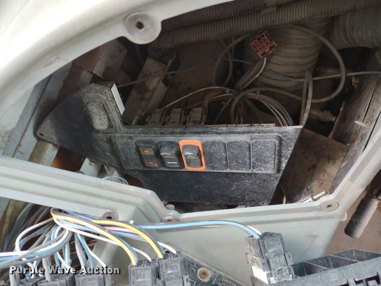 image for item DR8171 2008 Blue Bird Vision  school bus