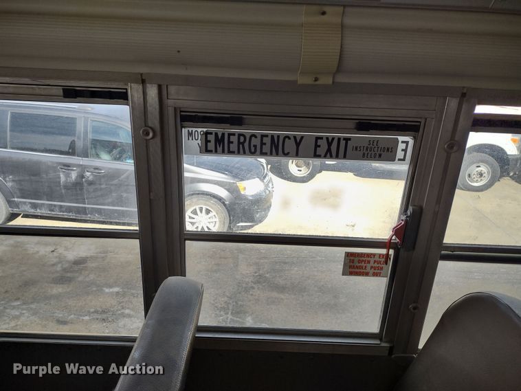 image for item DR8171 2008 Blue Bird Vision  school bus